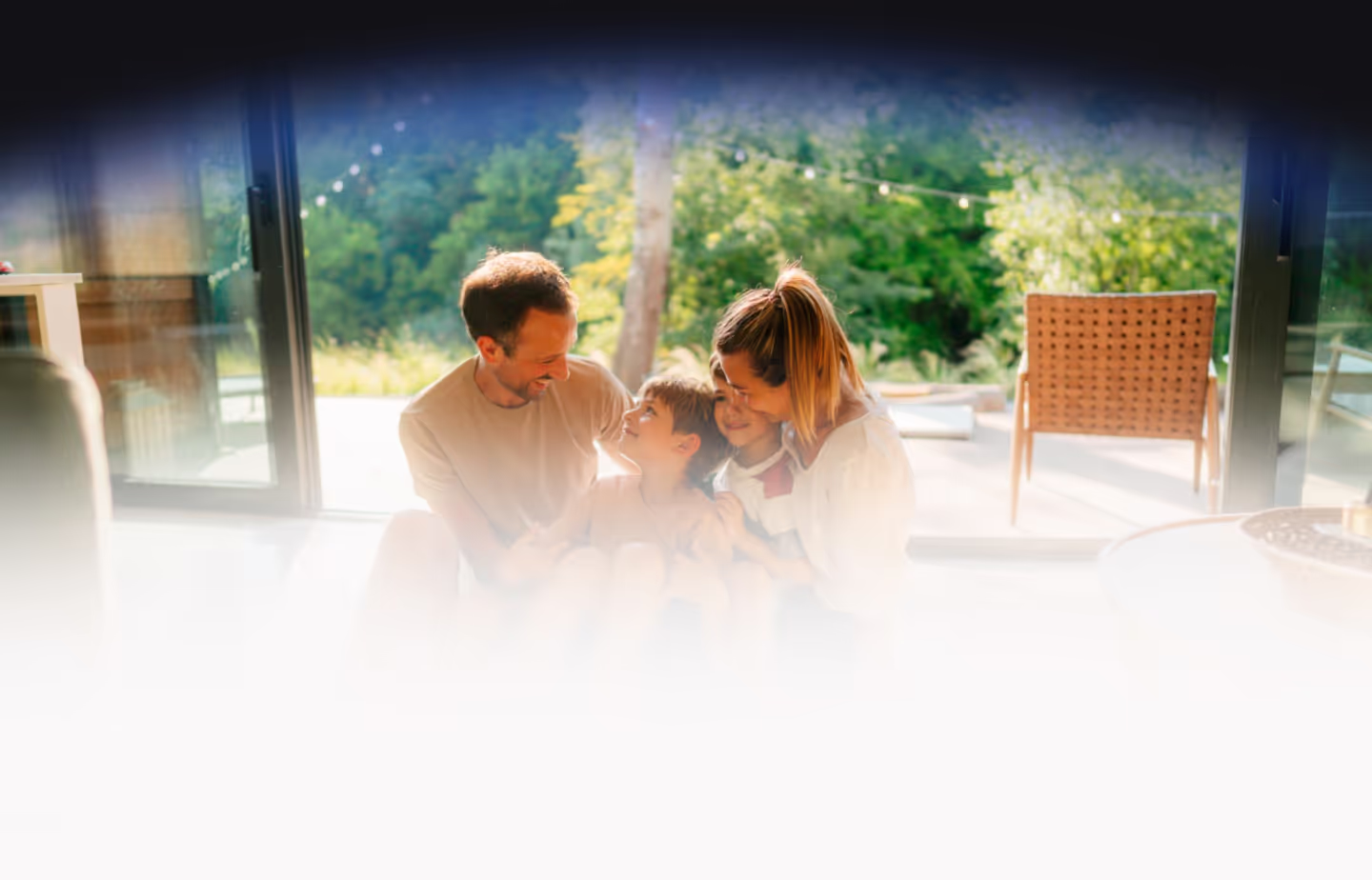 Семья наслаждается комфортом с VOLTS